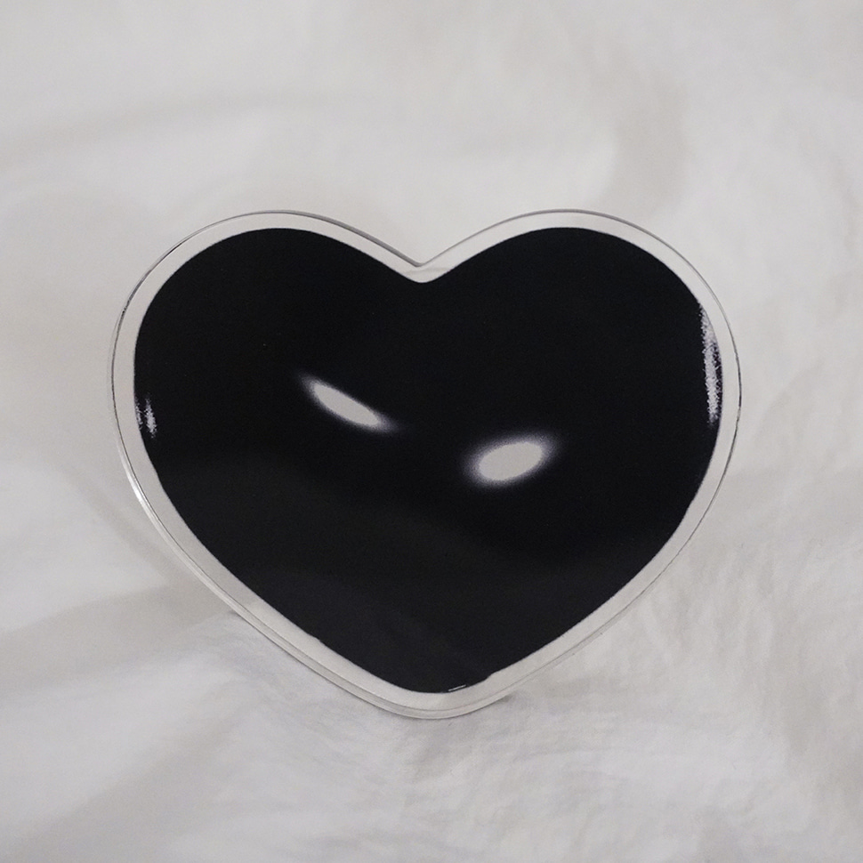 heart tok (black)